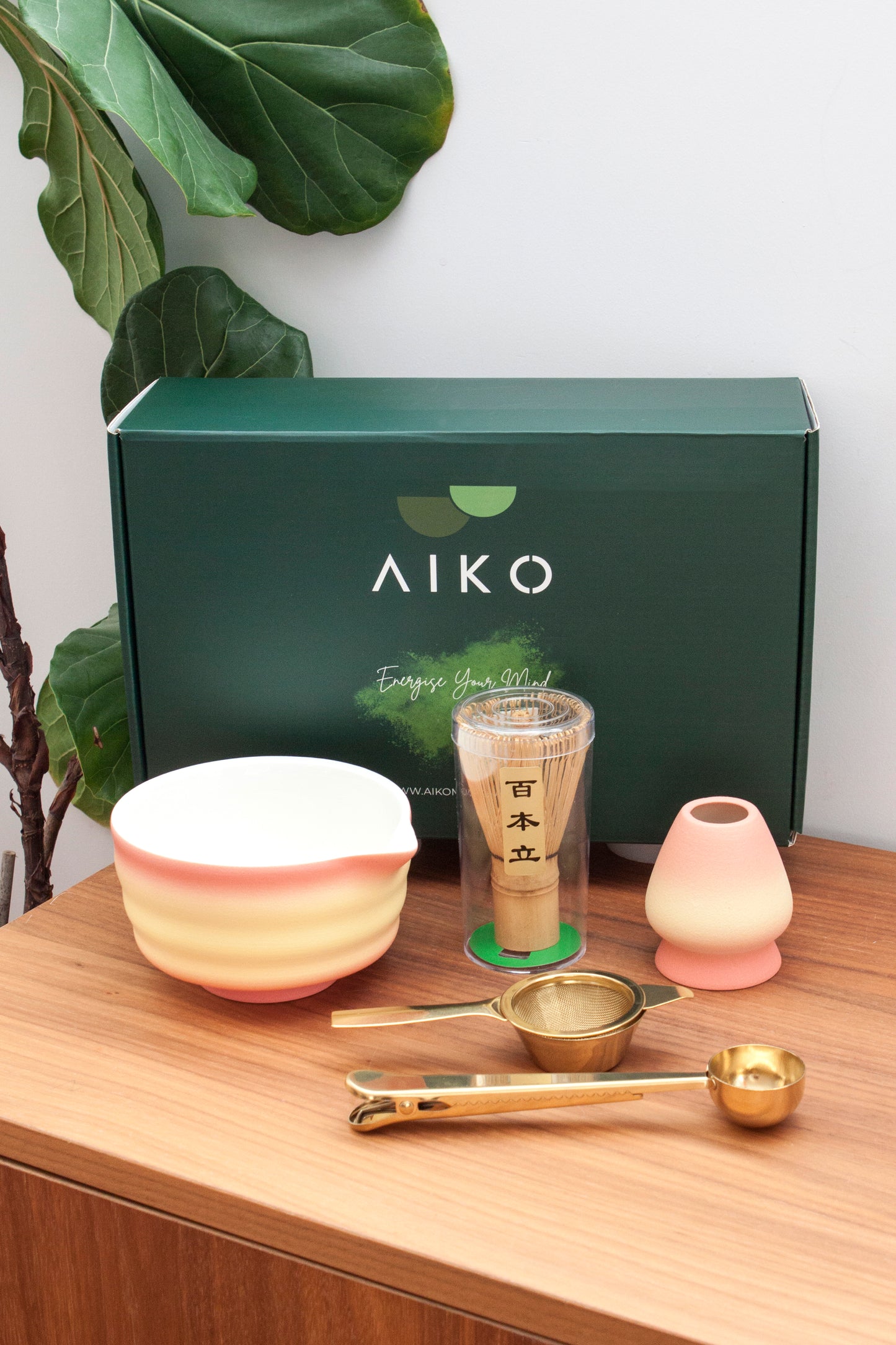 Aiko Peach Blossom Matcha Set